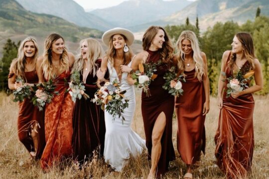 ¿Te casas en 2026 y aun no sabes qué colores son tendencia este año?